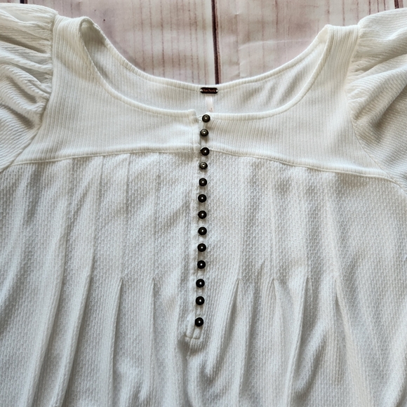Free People "Devin Top" Henley Balloon Sleeve Shirt White | Women's Size L - Picture 7 of 12